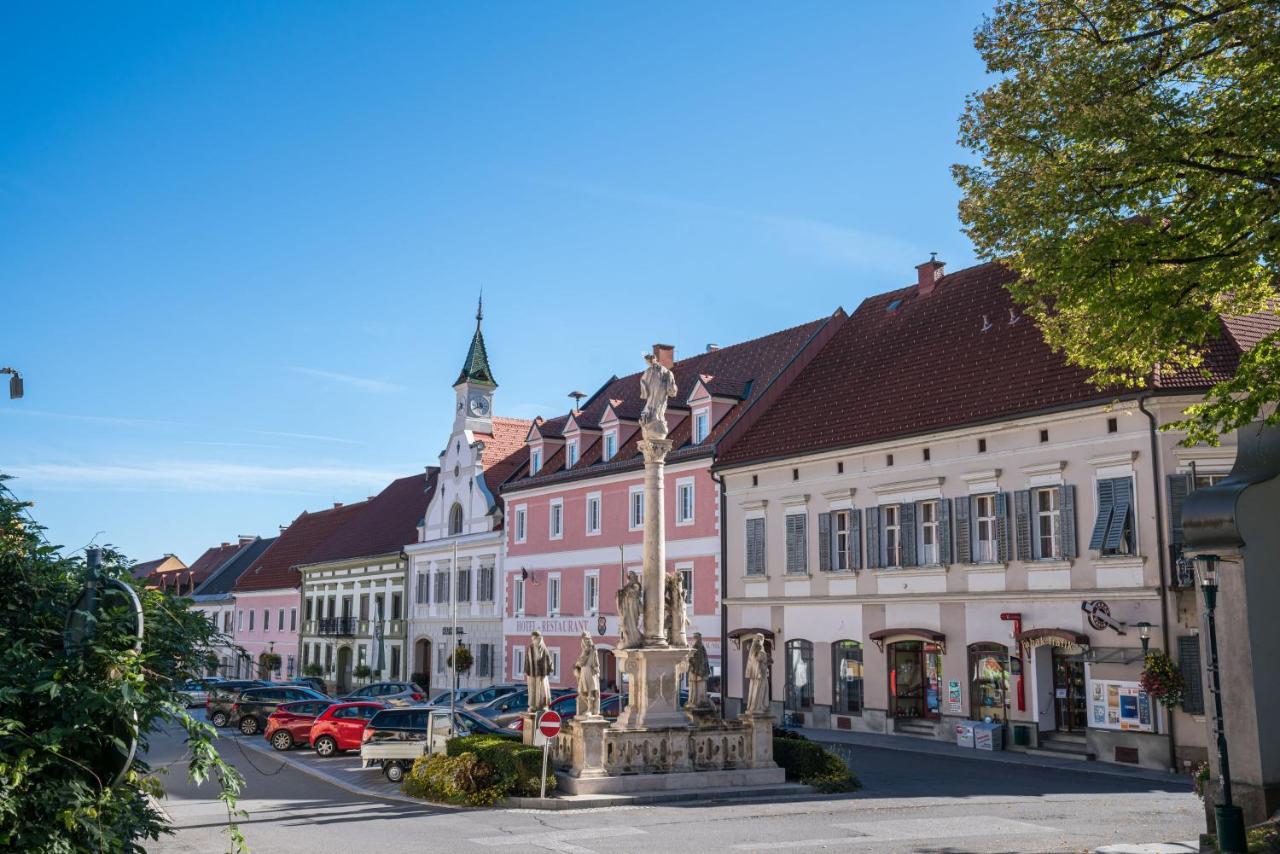 Hotel Restaurant Zum Schwan Schwanberg Exterior foto