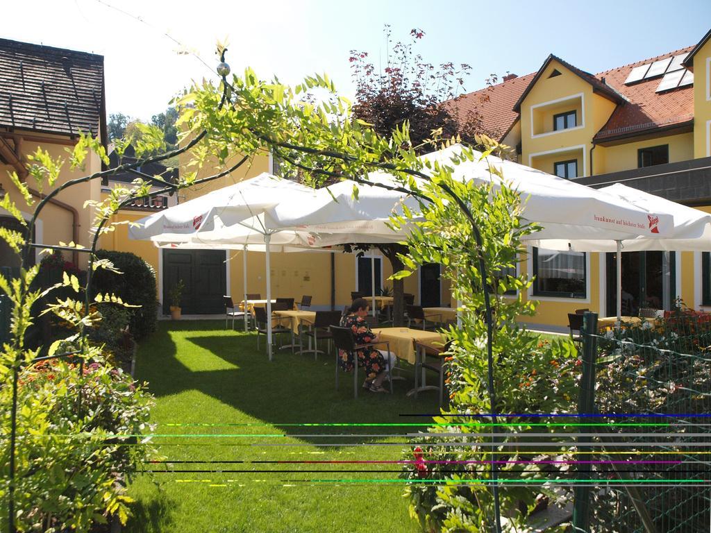 Hotel Restaurant Zum Schwan Schwanberg Exterior foto