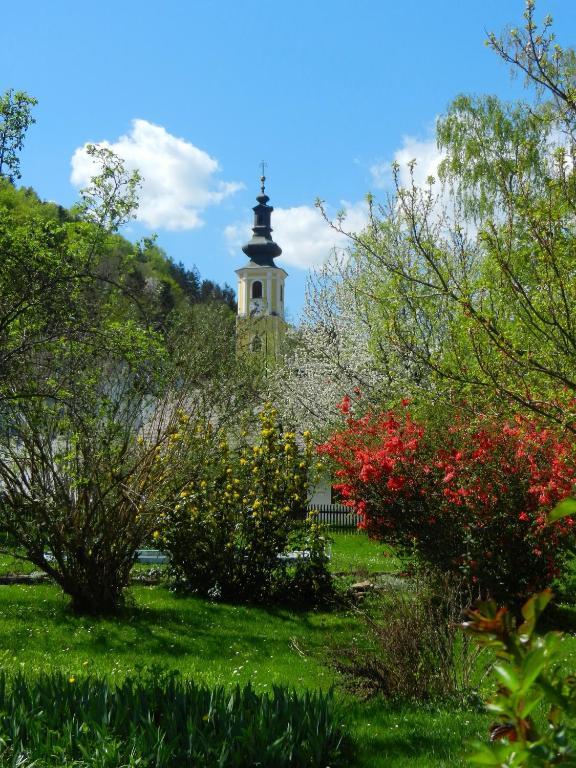 Hotel Restaurant Zum Schwan Schwanberg Exterior foto